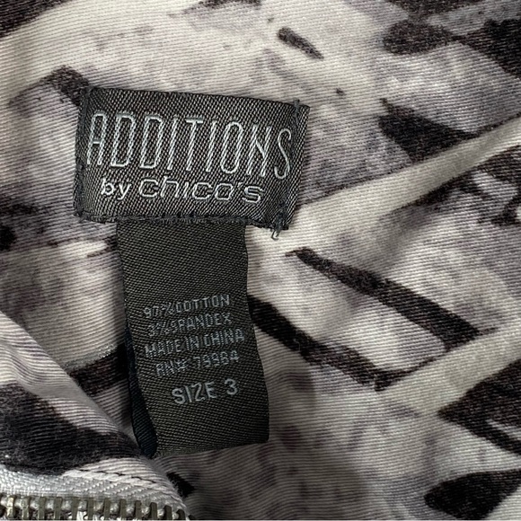 Additions by Chicos Jacket Womens 3 (XL) 16 Denim Gray Black Abstract Full Zip - Picture 9 of 14